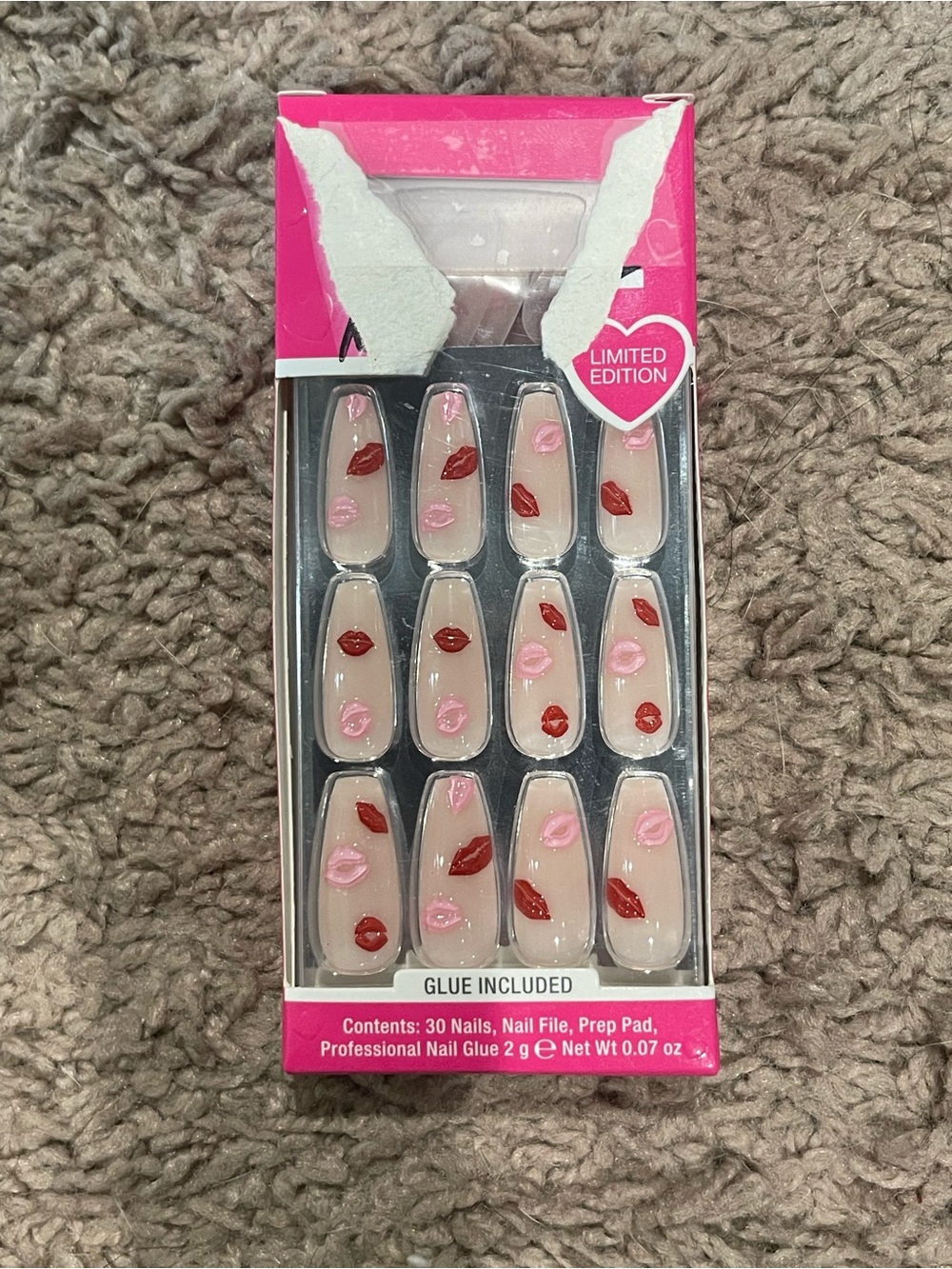 KISS Majestic & Assorted Press-On Nail Sets - Pink, Peach, Clear, Glitter BUNDLE - Picture 10 of 13